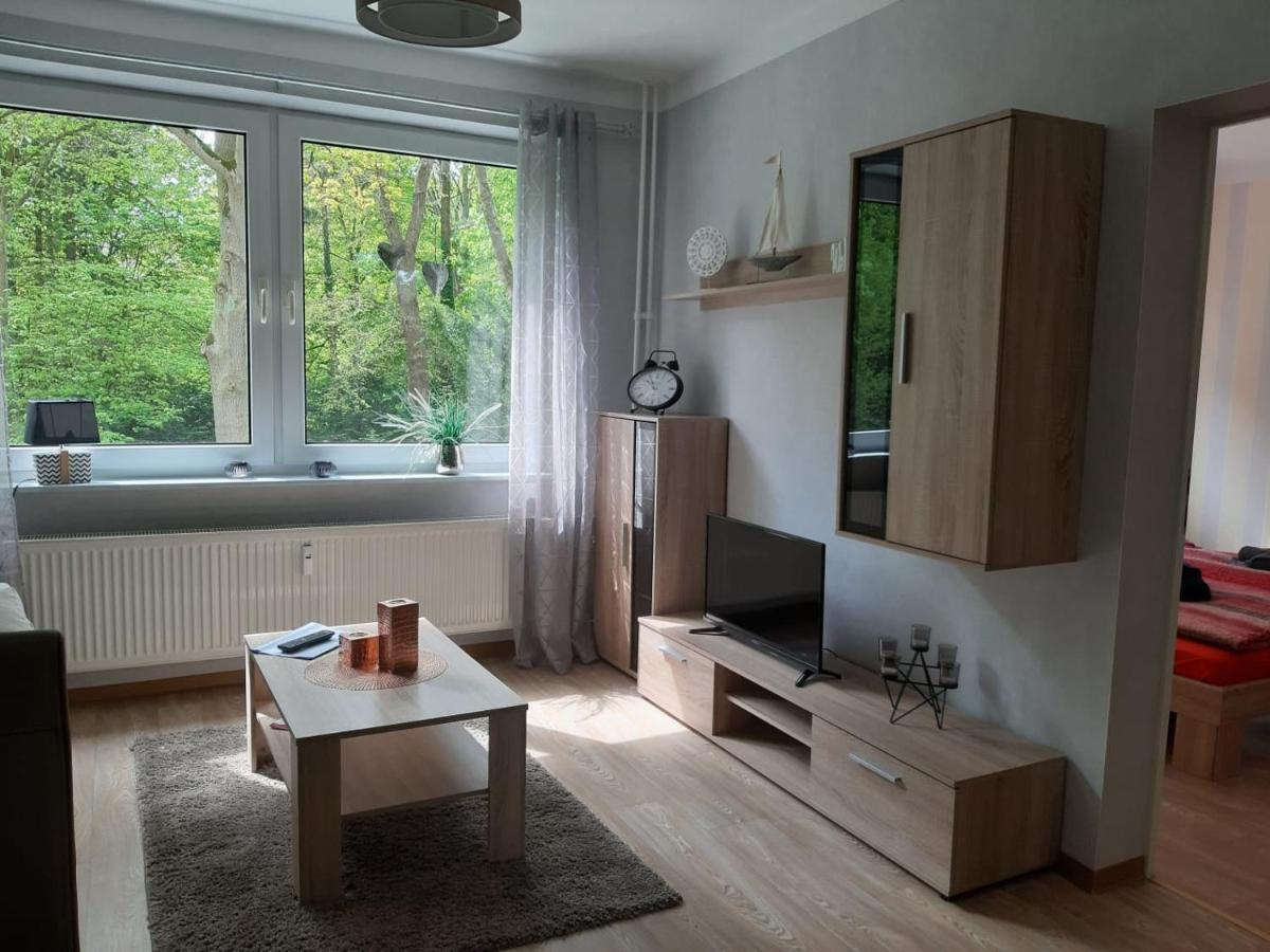 Ferienwohnung "Am Schlosspark" Neetzow Exterior photo